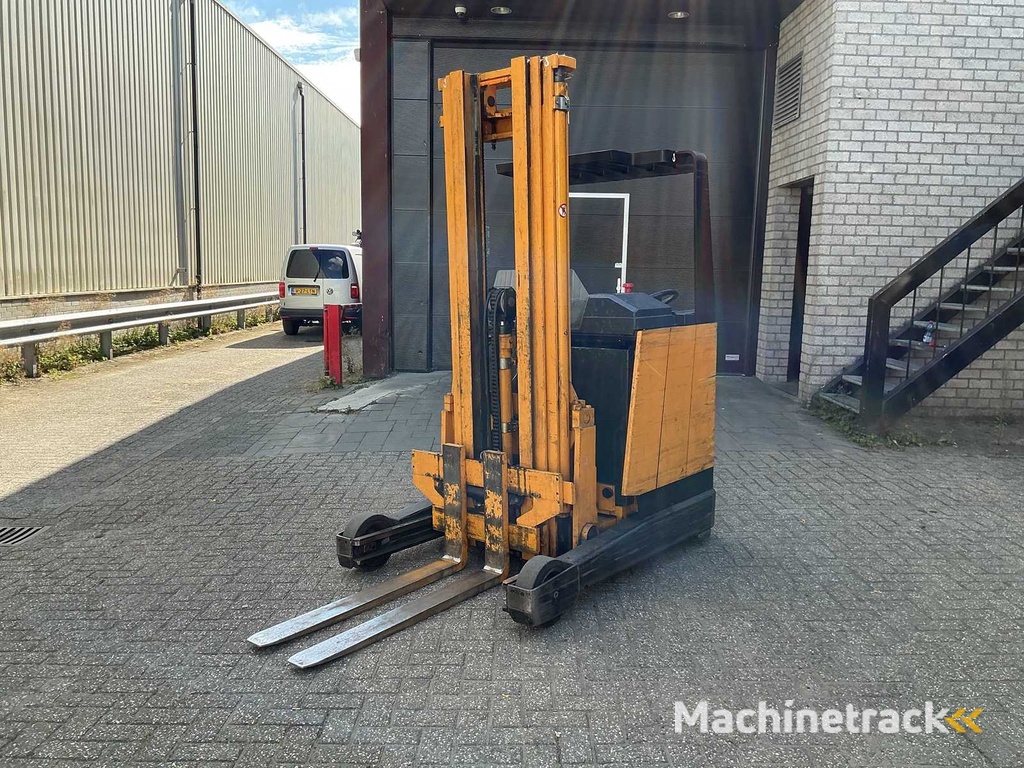 Jungheinrich - ETV A 13.5 GE - Reach forklift - 1993