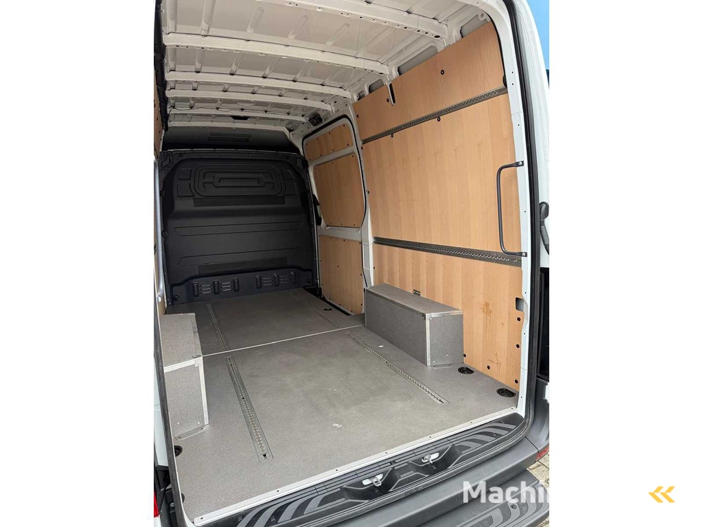 Voll ausgestatteter Mercedes Sprinter 317CDI Länge 2 Höhe 2 RWD, Klimaanlage Kamera und Carplay