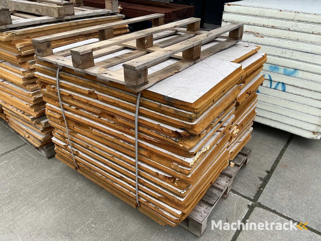 PIR insulation plate (1.16x0.62 mtr) (208x)