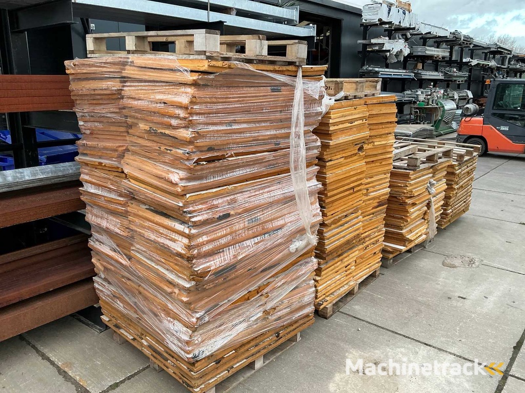 PIR insulation plate (1.16x0.62 mtr) (208x)