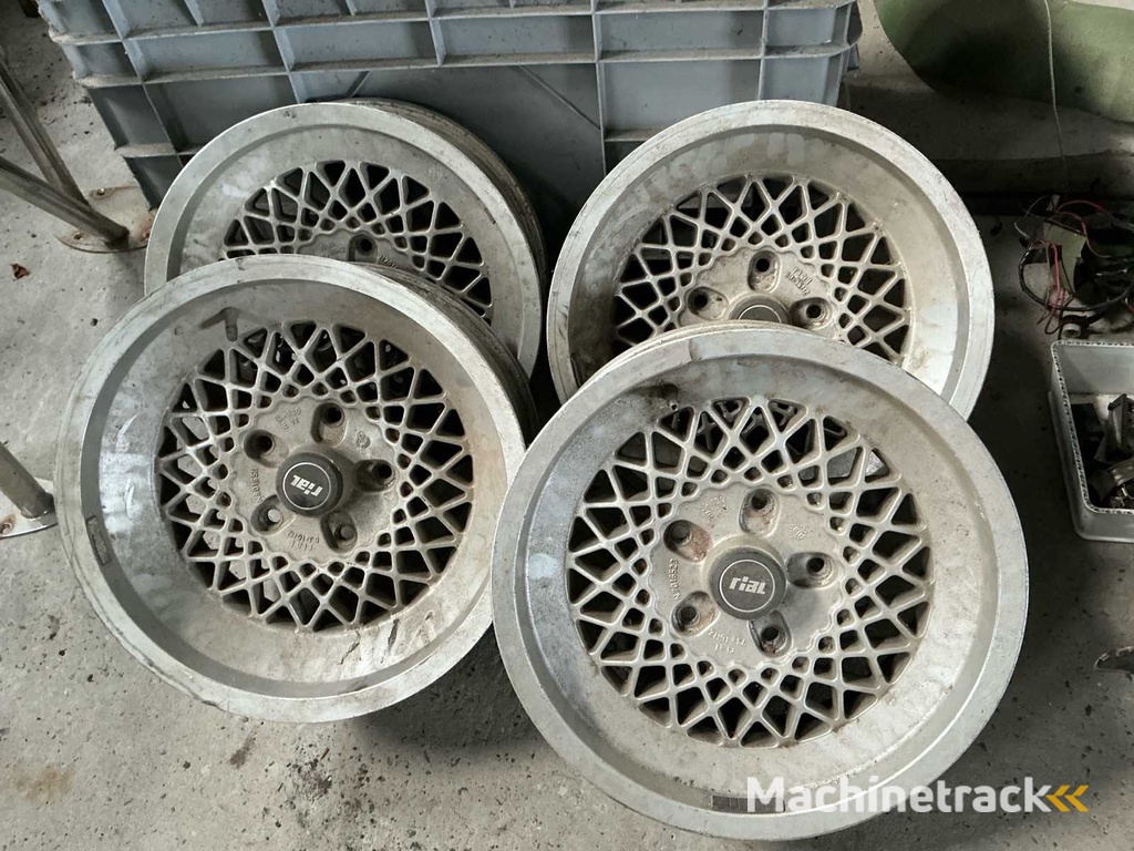 Partij Porsche onderdelen