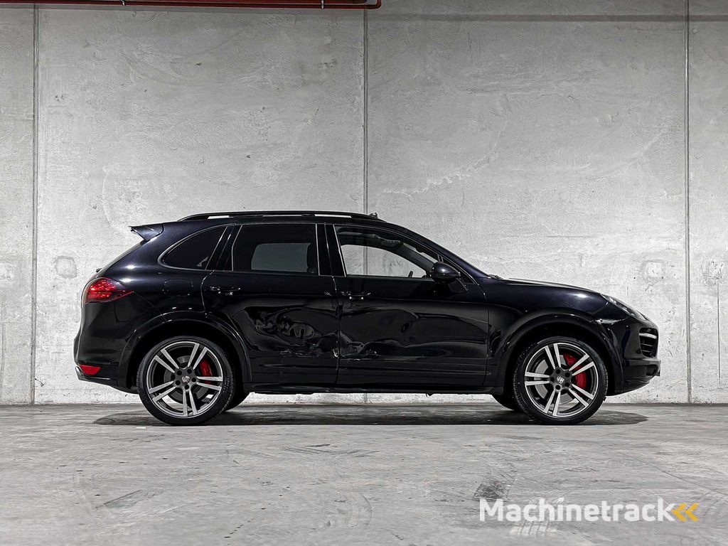 Porsche Cayenne Turbo 4.8 V8 500pk 2012, 8-SGB-44