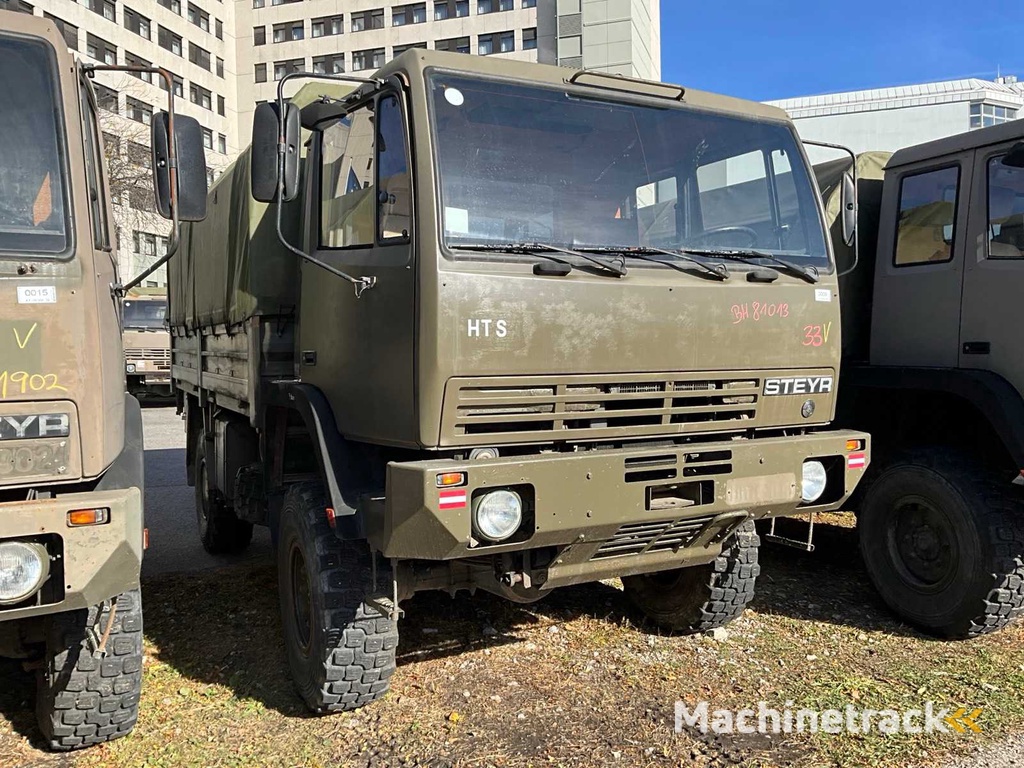 1986 Steyr 12M18 Armeefahrzeug