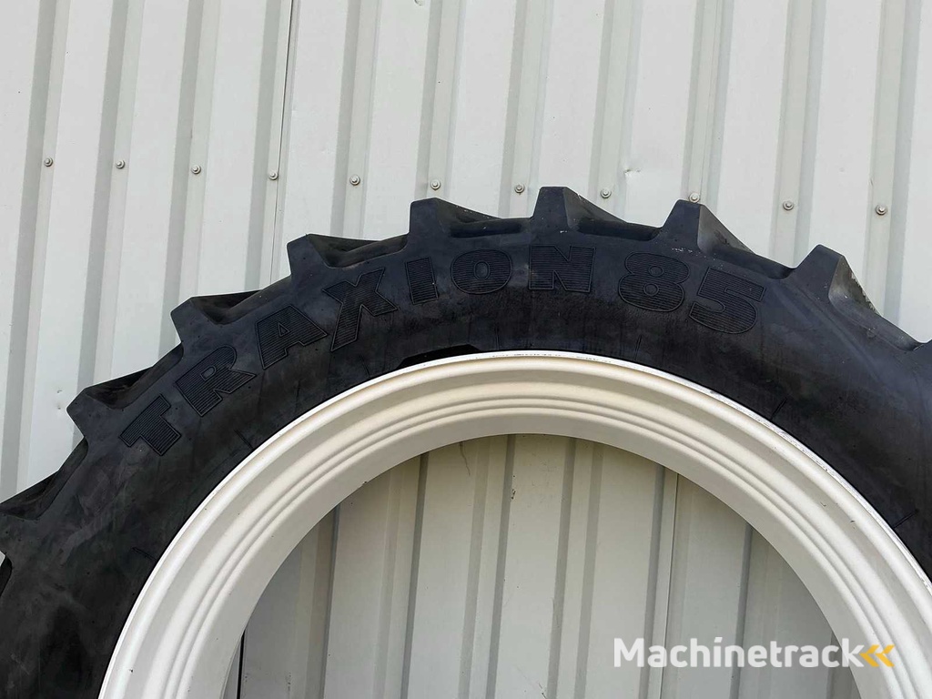 Vredestein Traxion 85 Band