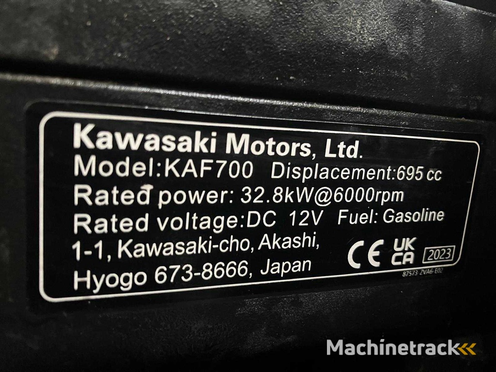 Kawasaki Mule KAF700 Gator Traktor