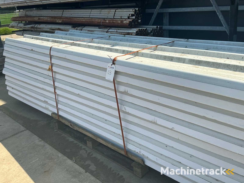 Sandwich panel (4x)