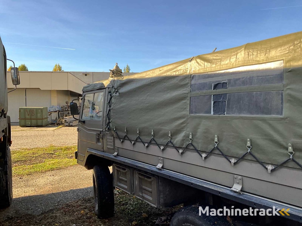 1977 Steyr Pinzgauer 712 Armeefahrzeug