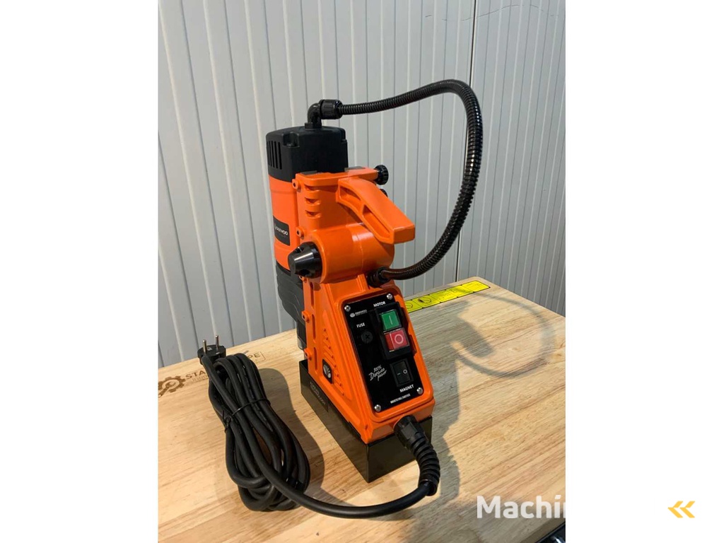 Daewoo - DAMD1600 - Magneet boormachine in koffer