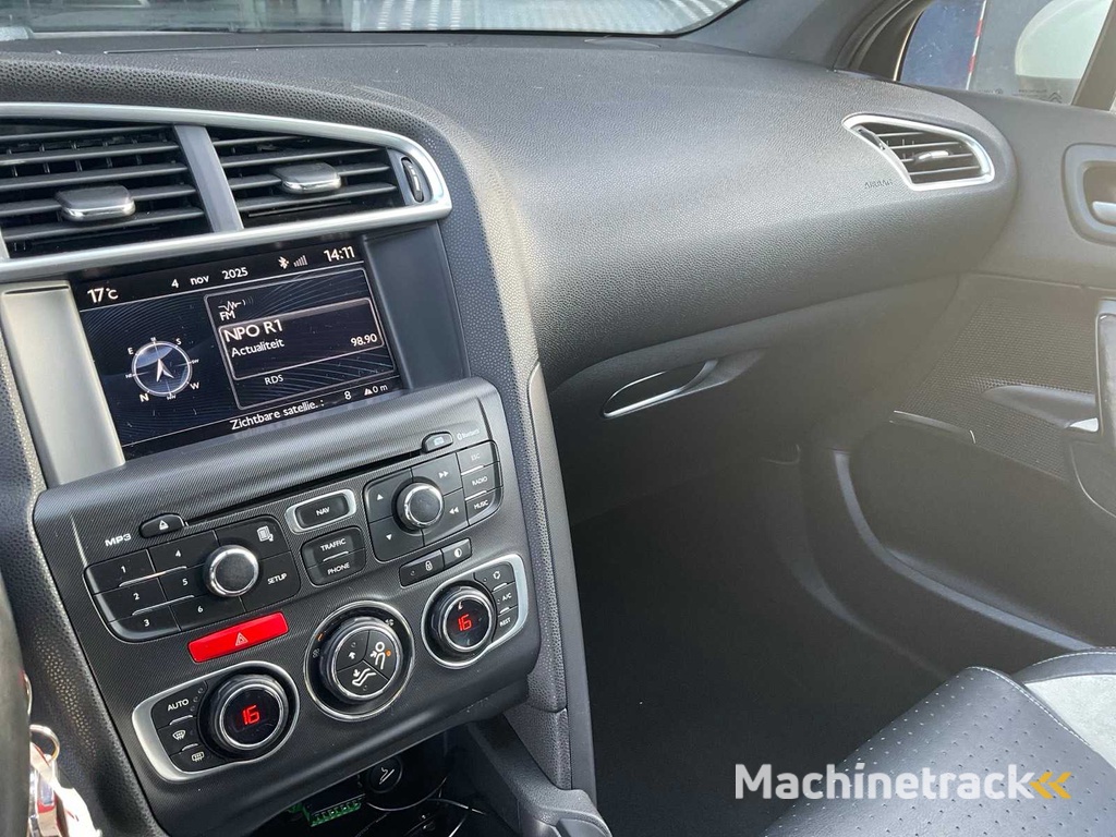 2011 Citroen DS4 1.6 THP Sport Chic PKW