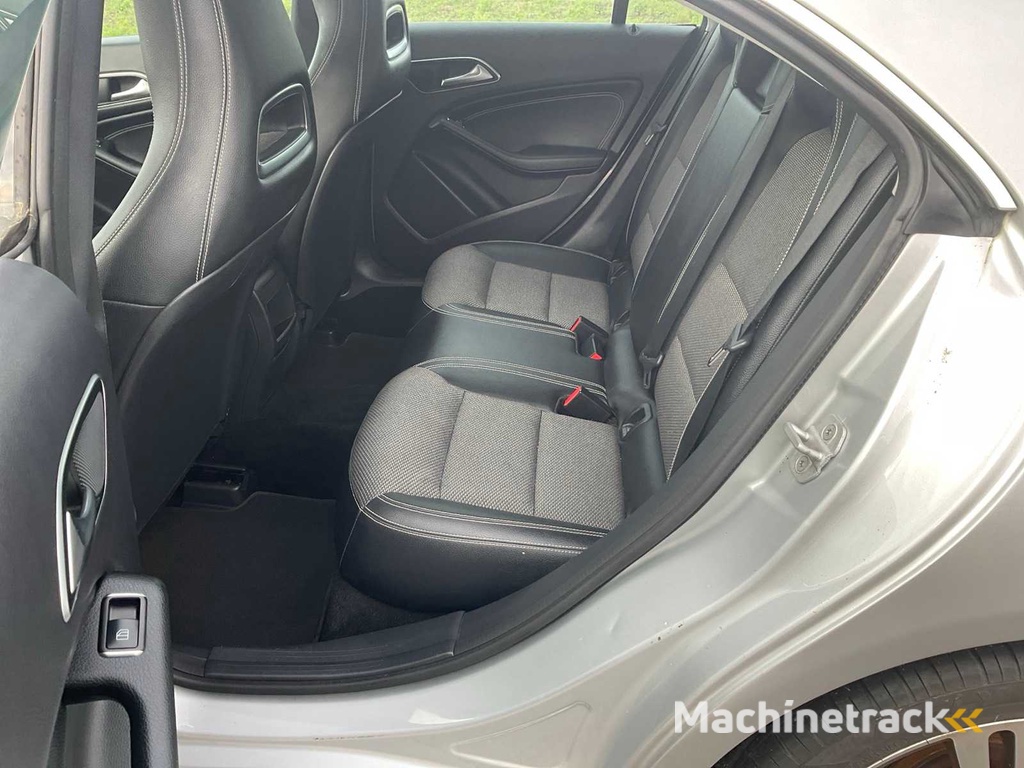 2013 Mercedes-Benz CLA-Klasse 180 BlueEFF.Edition Personenauto