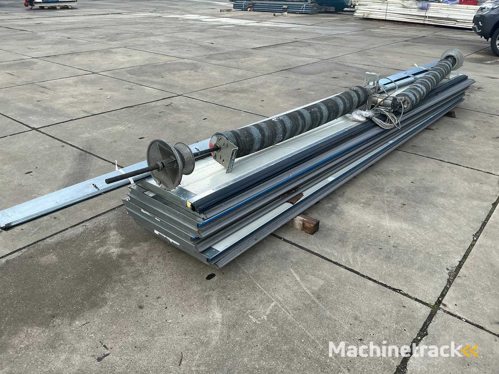 Overheaddeur (4,70x4,70 mtr)