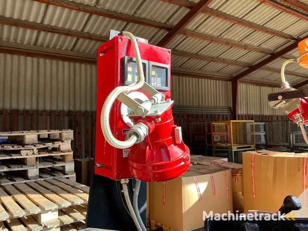 Jungheinrich reach truck including charger