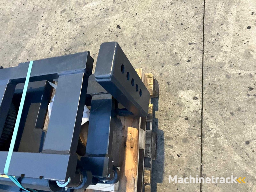 Forklift accessory - 2024