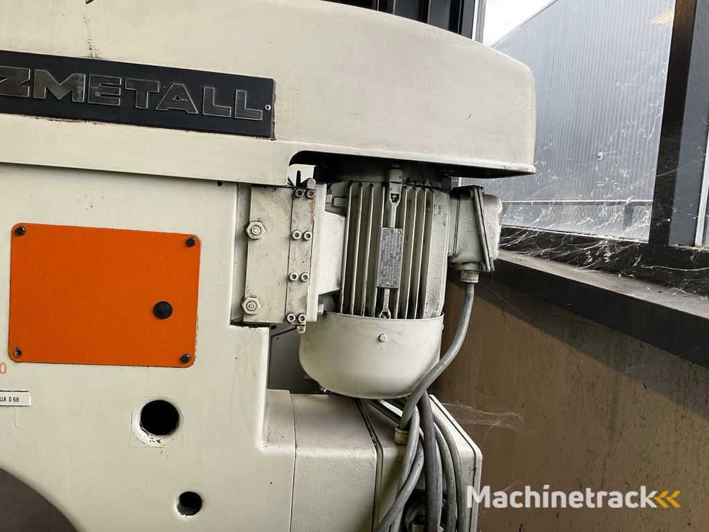 1982 Alzmetall AB4SV Kolomboormachine