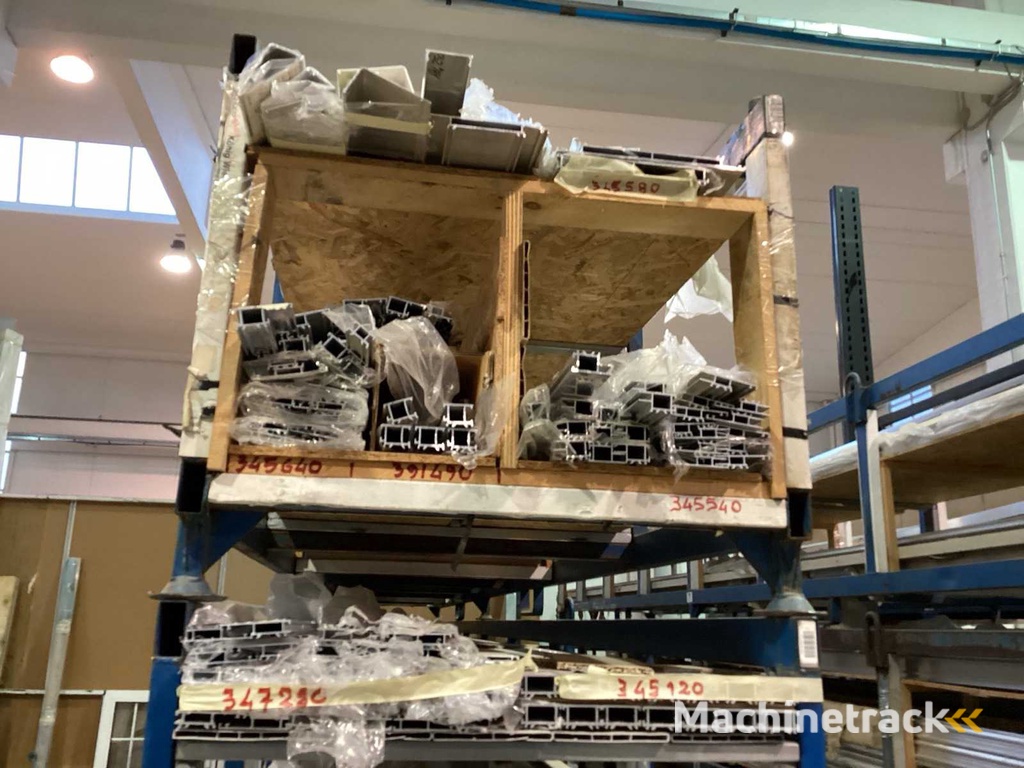 Voorraad Aluminium profielen