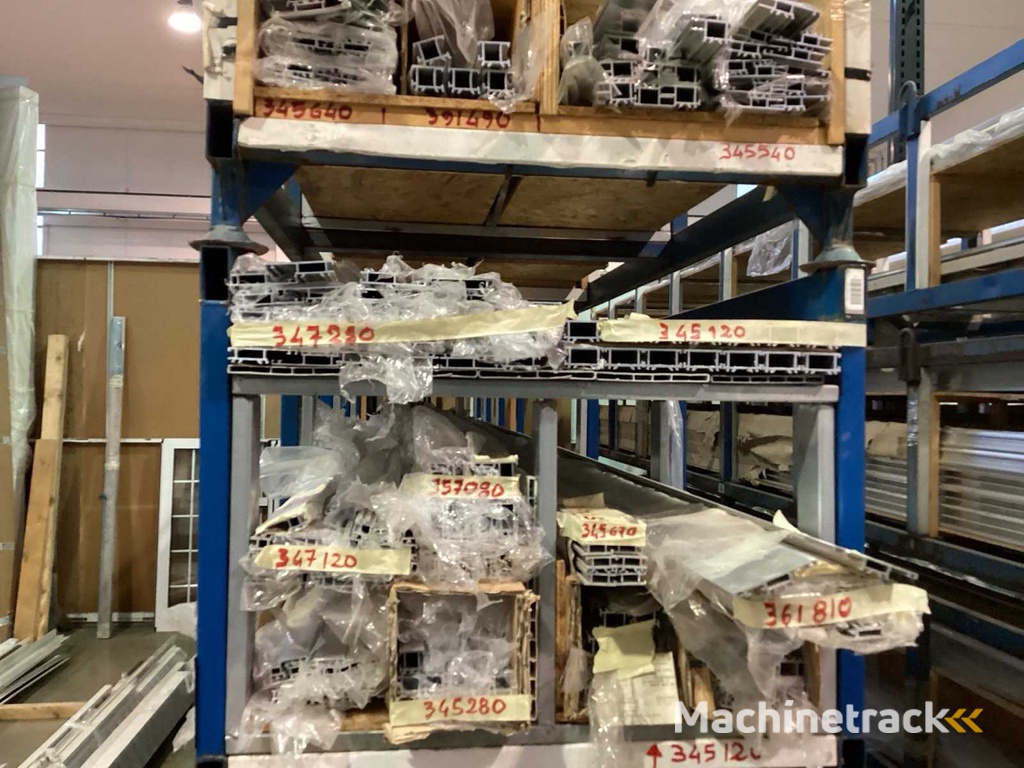 Voorraad Aluminium profielen