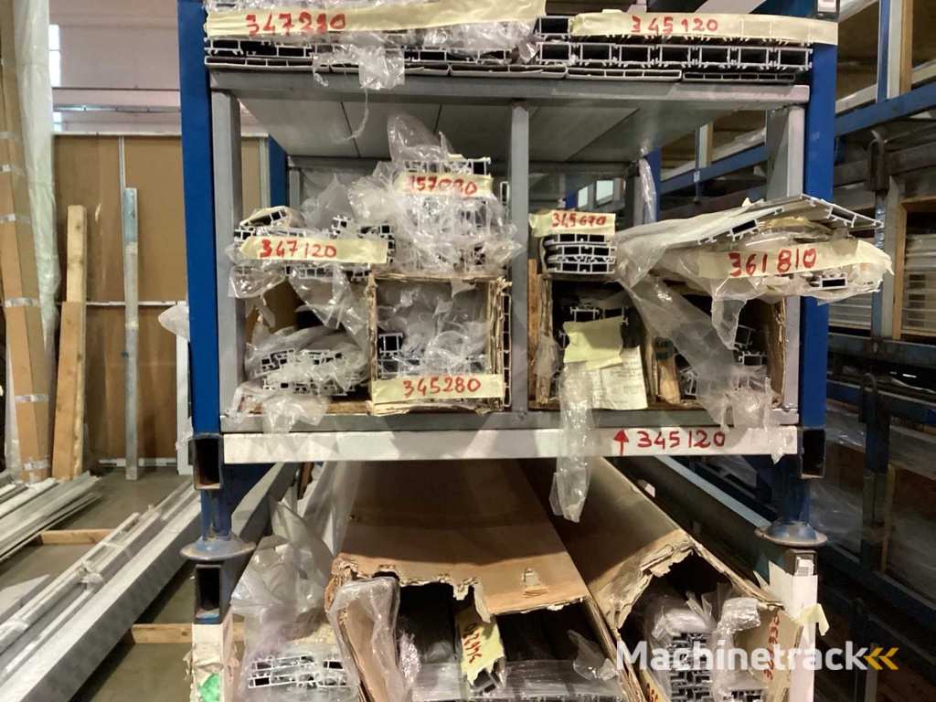 Voorraad Aluminium profielen