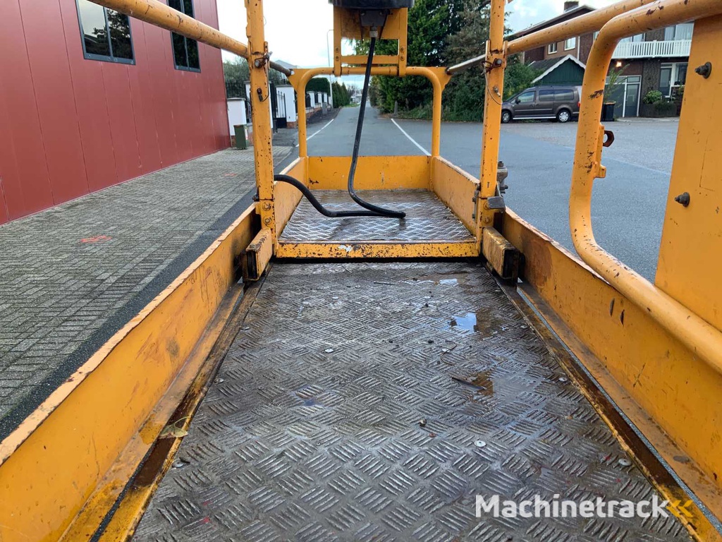 2005 Iteco IT6080 Hubarbeitsbühne