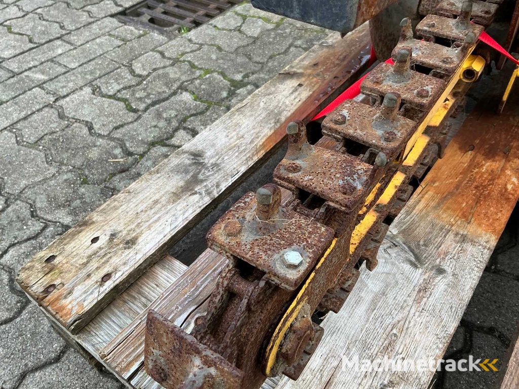 2020 Feco TR 12 Sleuvengraver