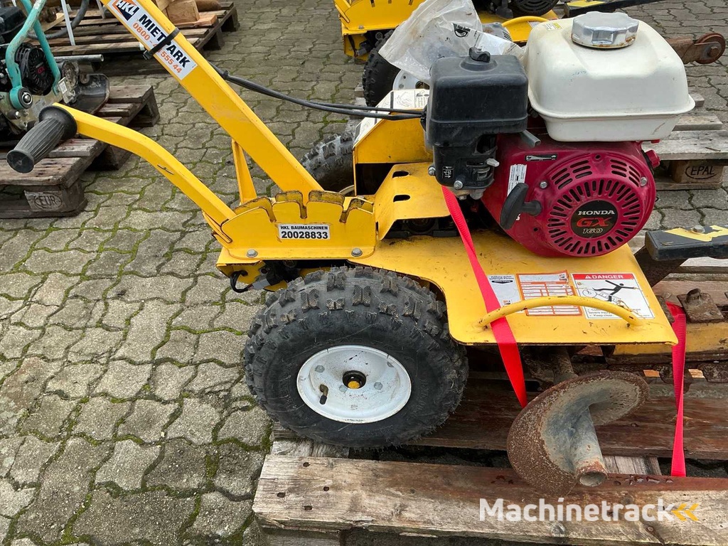 2020 Feco TR 12 Sleuvengraver