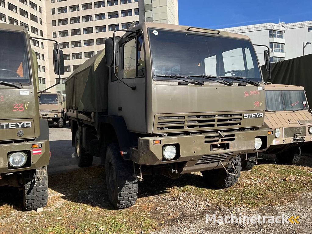 1986 Steyr 12M18 Armeefahrzeug
