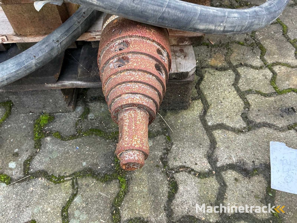 2018 Tracto Grundomat 130p Earth Rocket