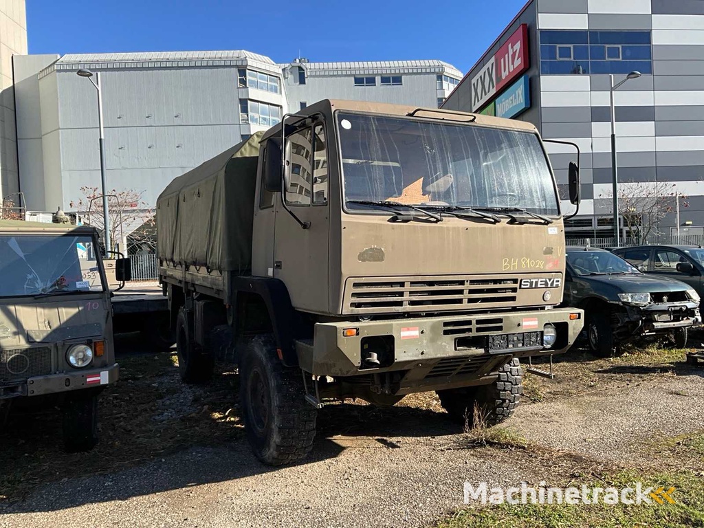 1986 Steyr 12M18 Armeefahrzeug