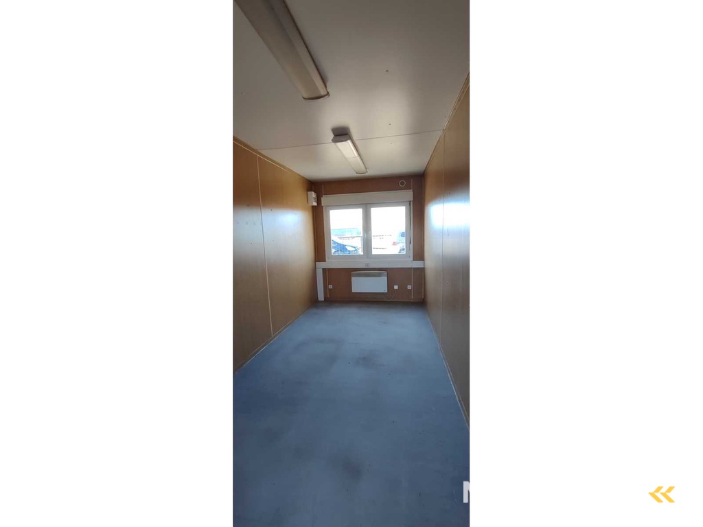 CONA STANDARD CONTAINER 20 ́ Container