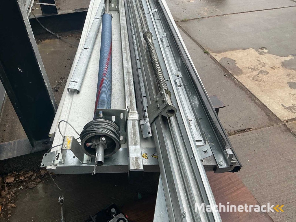 Sektionaltor (3,04x2,80 mtr)