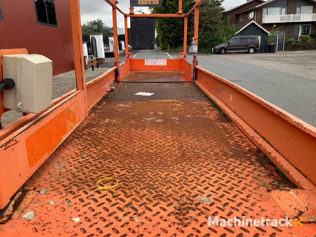 2015 Sky Jack SJIII3220 Hubarbeitsbühne