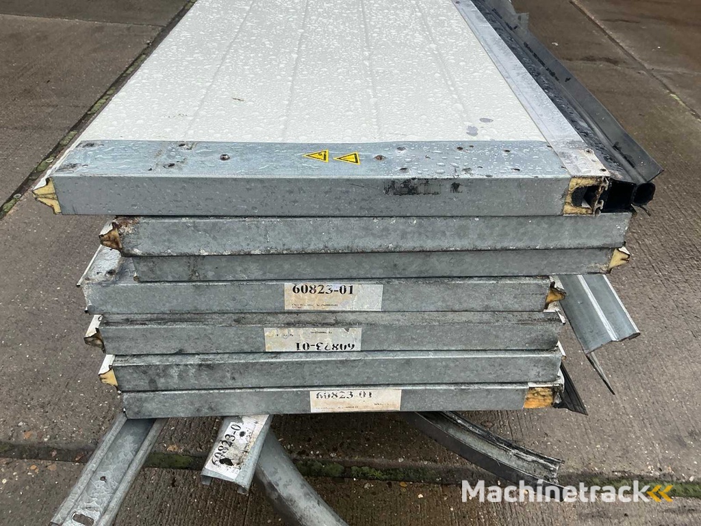 Overheaddeur (4,23x3,58 mtr)