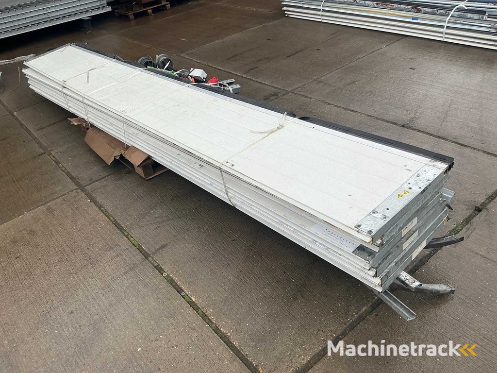 Overheaddeur (4,23x3,58 mtr)