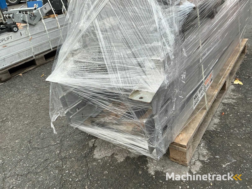 Böcker Toplift Lift