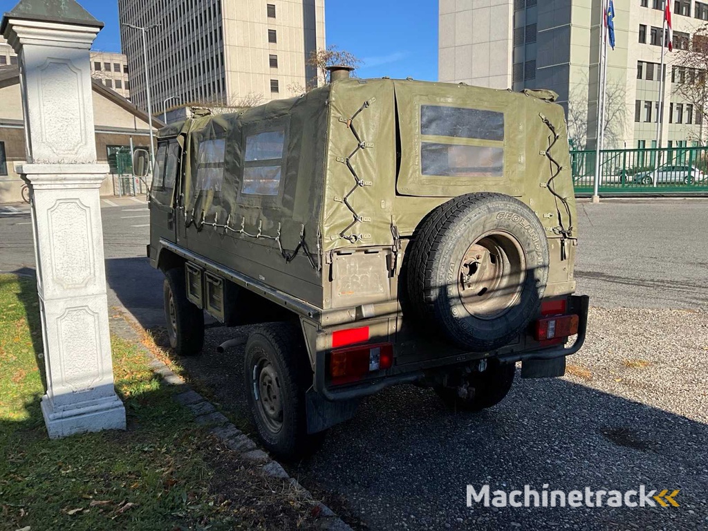 1974 Steyr Pinzgauer 710 K Legervoertuig