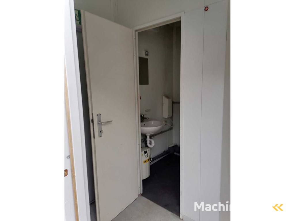 CONTAINEX SYSTEMS WC CONTAINER 20 FT. Container