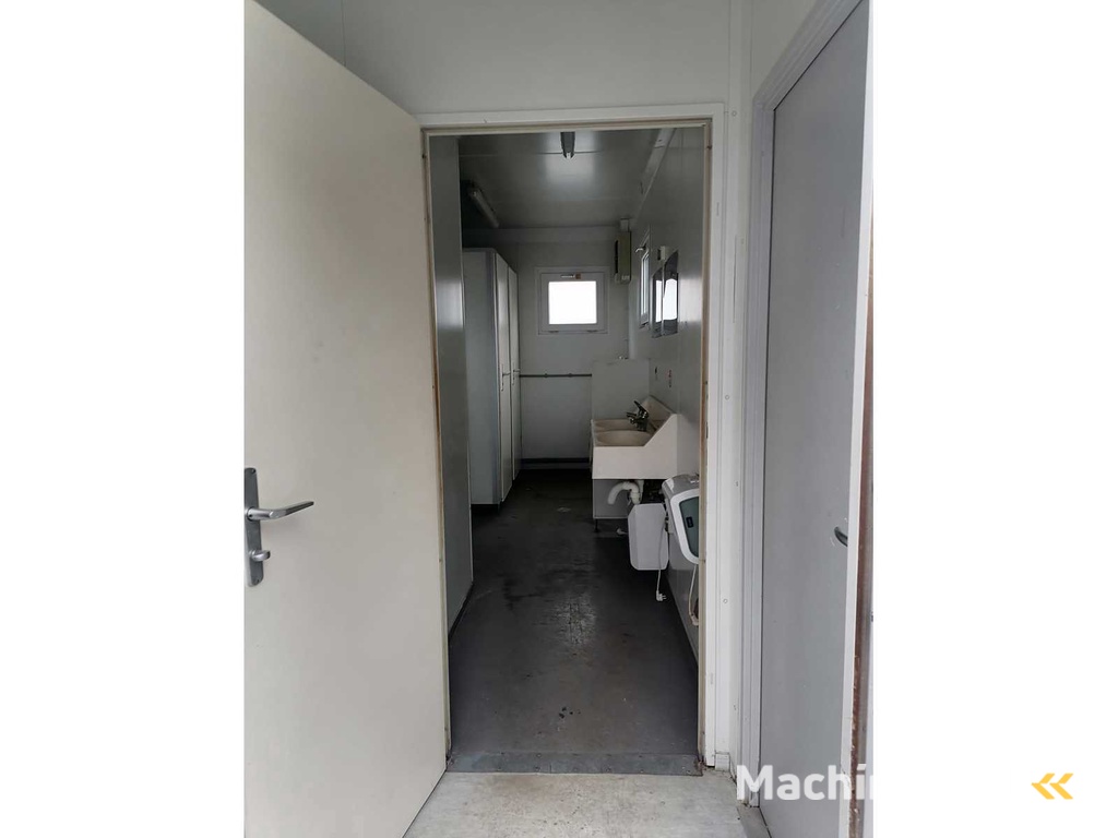 CONTAINEX SYSTEMS WC CONTAINER 20 FT. Container