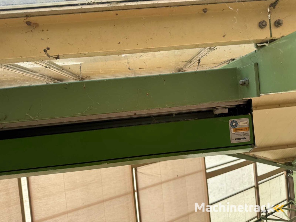 Automatische bedrijfsdeur