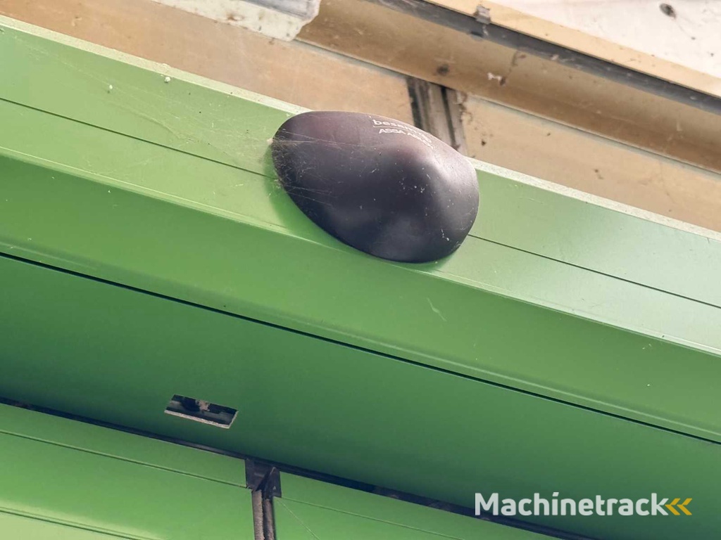 Automatische bedrijfsdeur