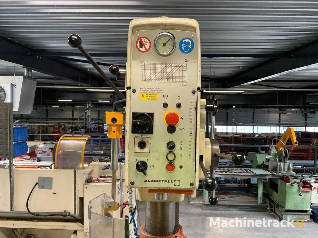 1987 Alzmetall AB4SV Kolomboormachine