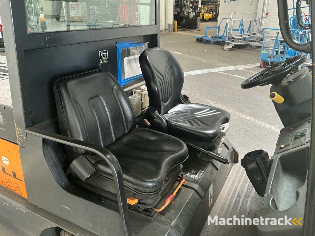 STILL - R07-25 - Abschleppwagen - 2006