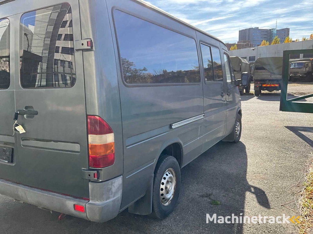 Het Voertuig van het Leger van Benz van Mercedes