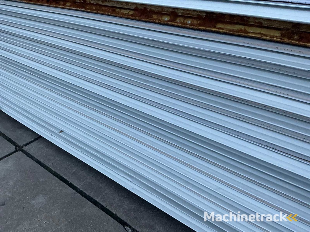 Sandwich-PIR-Paneel 60 mm (17x)