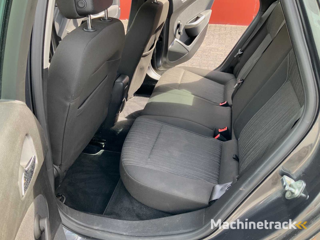 2011 Opel Astra Sports Tourer Pkw