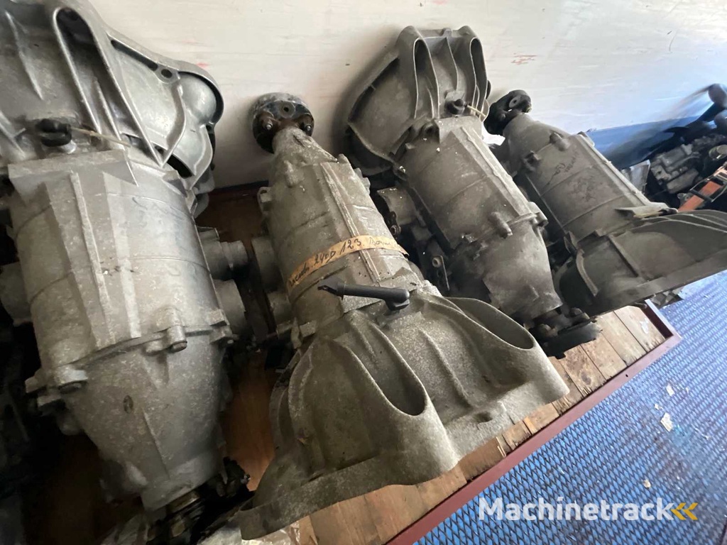 Mercedes große Menge an Teilen (1964-1993)