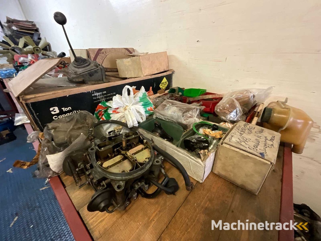 Mercedes große Menge an Teilen (1964-1993)