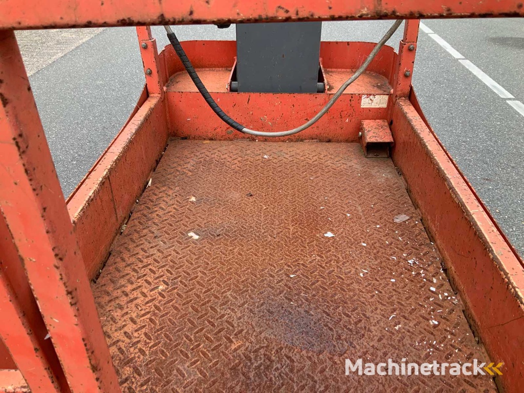 2014 Skyjack SJ12 Hubarbeitsbühne