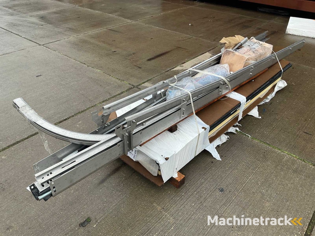 Sektionaltor mit Edelstahlschienen (2.00x2.30 mtr) unbenutzt