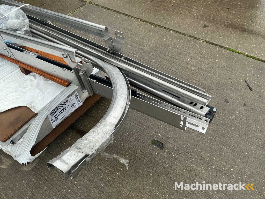 Sektionaltor mit Edelstahlschienen (2.00x2.30 mtr) unbenutzt