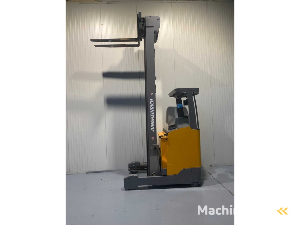 Jungheinrich ETV - 10.25M Triplex - 4013 Uren - Reach truck camera op vork