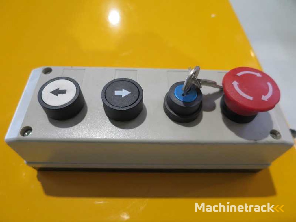 UWM UWM 2000 heftafel